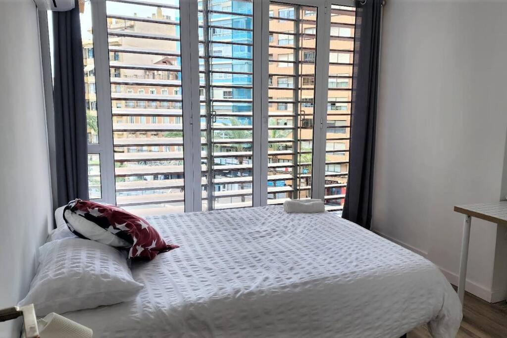 Apartamento En La Rambla Centro Alicante C Luaran gambar