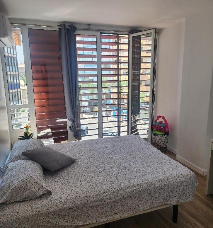 Apartamento En La Rambla Centro Alicante C Luaran gambar